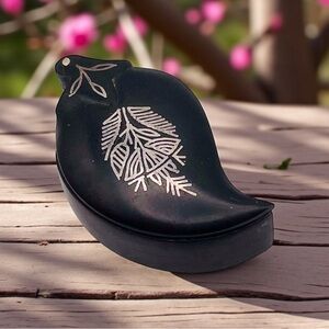 Vintage India Bidriware Snuff Box With Slide Lid and Silver Inlay